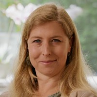 Claire BoonstraClaire Boonstra is an Influencer