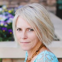 Nanette Sinclaire, SPHR