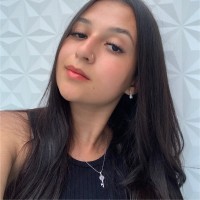 Ana Caroliny Ribeiro