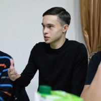 Владислав Бондаренко