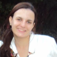 Renata Ladeira Frade