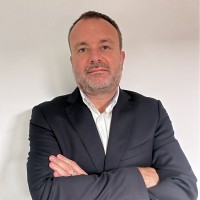 Julien R.