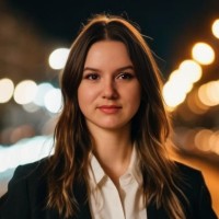 Nicoleta Vladarean