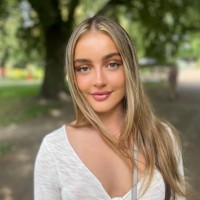 Lara Girdlestone