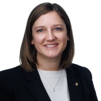 Jenna Zalud, Ains