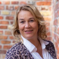 Tiny van der Veen