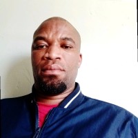 Vusumzi Mangolothi