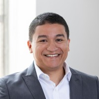 Steve Gutierrez, Aia