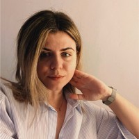 Andreea S.