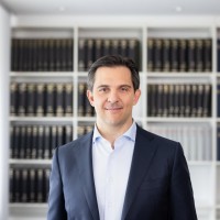 Dr. Daniel Rucireto