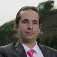 Denis Dyomin 都彧