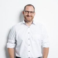 Dr. Stefan Lang