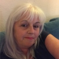 lesley coombes