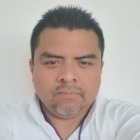 Moises Escamilla Flores