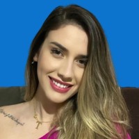 Thallia Ferreira