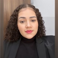 Ana Julia Santos