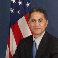 Victor M Mendez