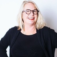 Gretchen Giles