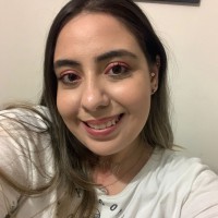 Flávia B.