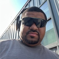 Derrick Simon