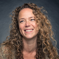 Fiona Sterling