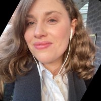Dr Rebekah Amos