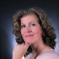 Pamela Engel-Hajri