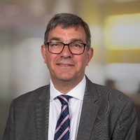 Simon Farrant
