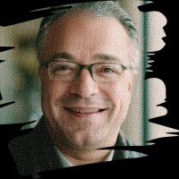 Simon Bradley
