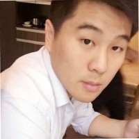 黄逸鸣