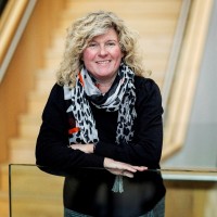 Sascha Hoogendoorn-Lanser