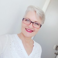 Retha Van Den Berg