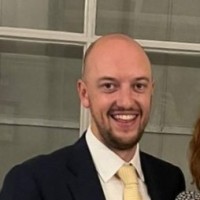 Tom Banks