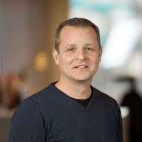 Niklas Henestål