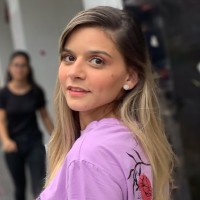 Maria Júlia Menezes