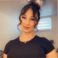 Arezu Pakmehr