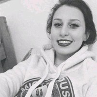 Thais Cortina