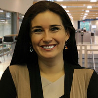 Luz Arias