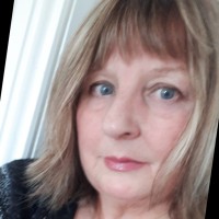 Lynda Swinden