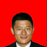 黄显兵