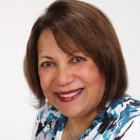 Dr. Maureen Vandenbrande