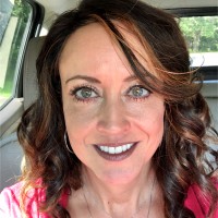 Lynnette Robertson