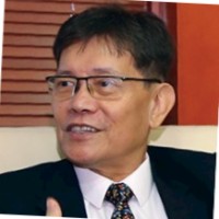Chee Lee