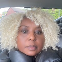 Lizzie chiwaka