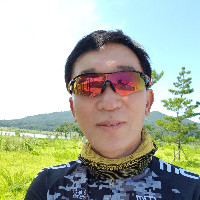 남동완