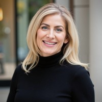 Medea Theresa Mirolla