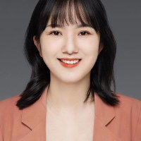 Yvonne Li