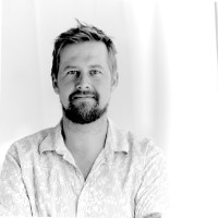 Øyvind B. Larsen