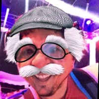 Michael Lores
