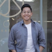 Joshua Flores